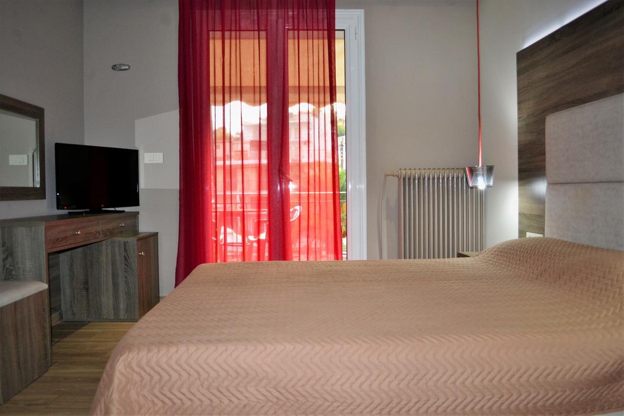 Ritsas Hotel Tolón 외부 사진